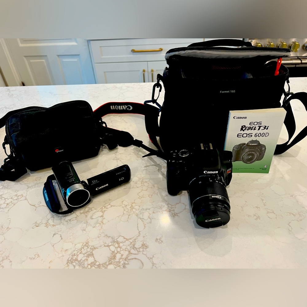 Canon Rebel T3i EOS 600D & Camcorder